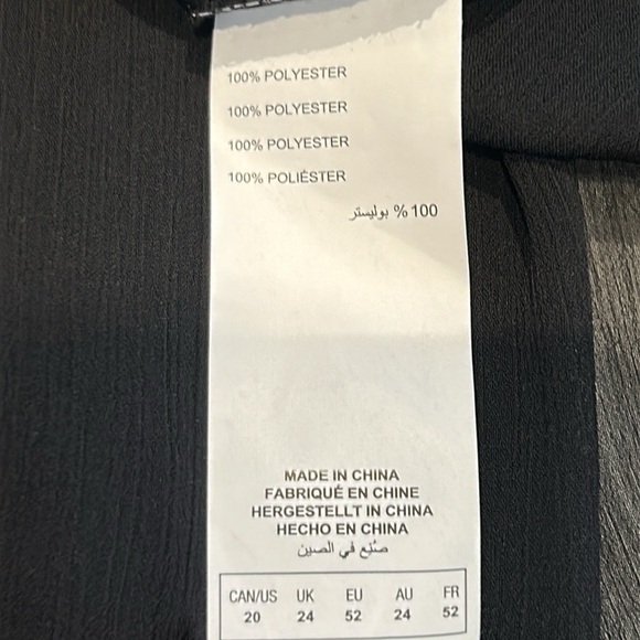 Love & Legend Black Sheer Long Sleeve Smocked Off the Shoulders Blouse Size 20 - Picture 8 of 15